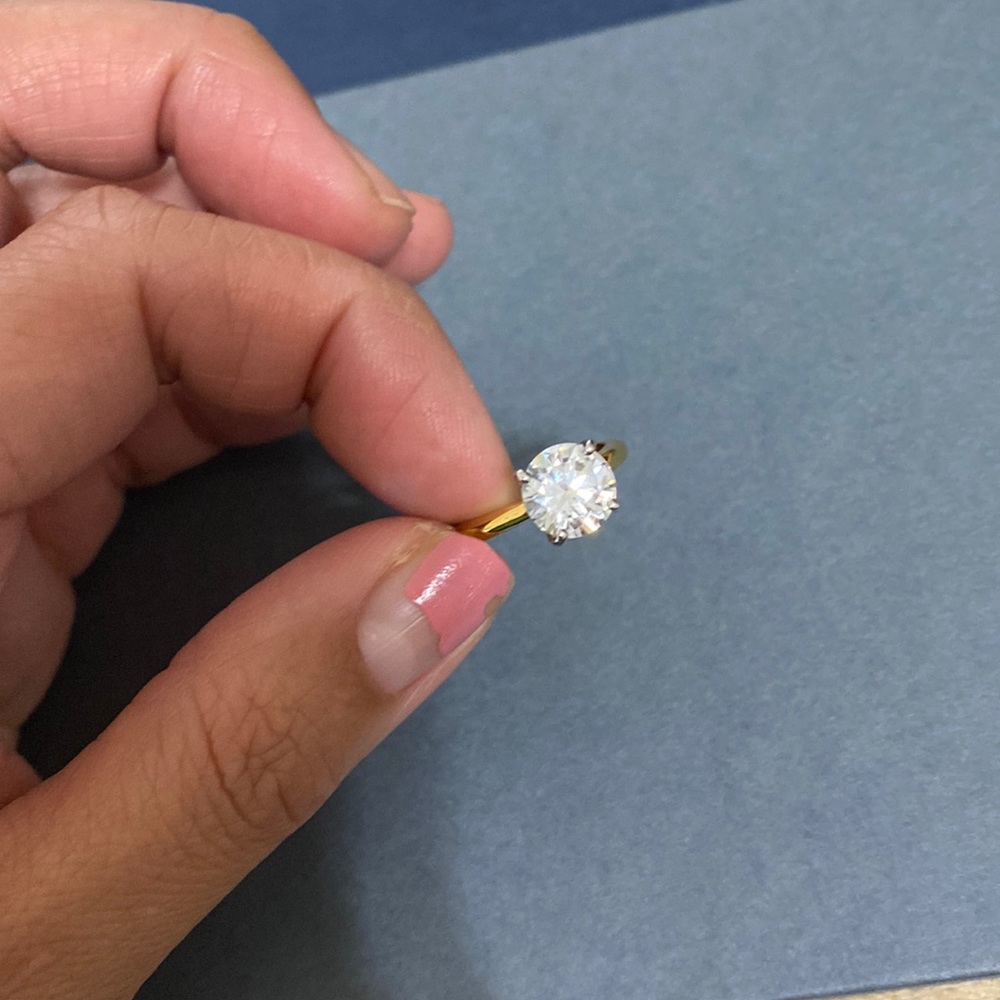 2 Carat CZ ring